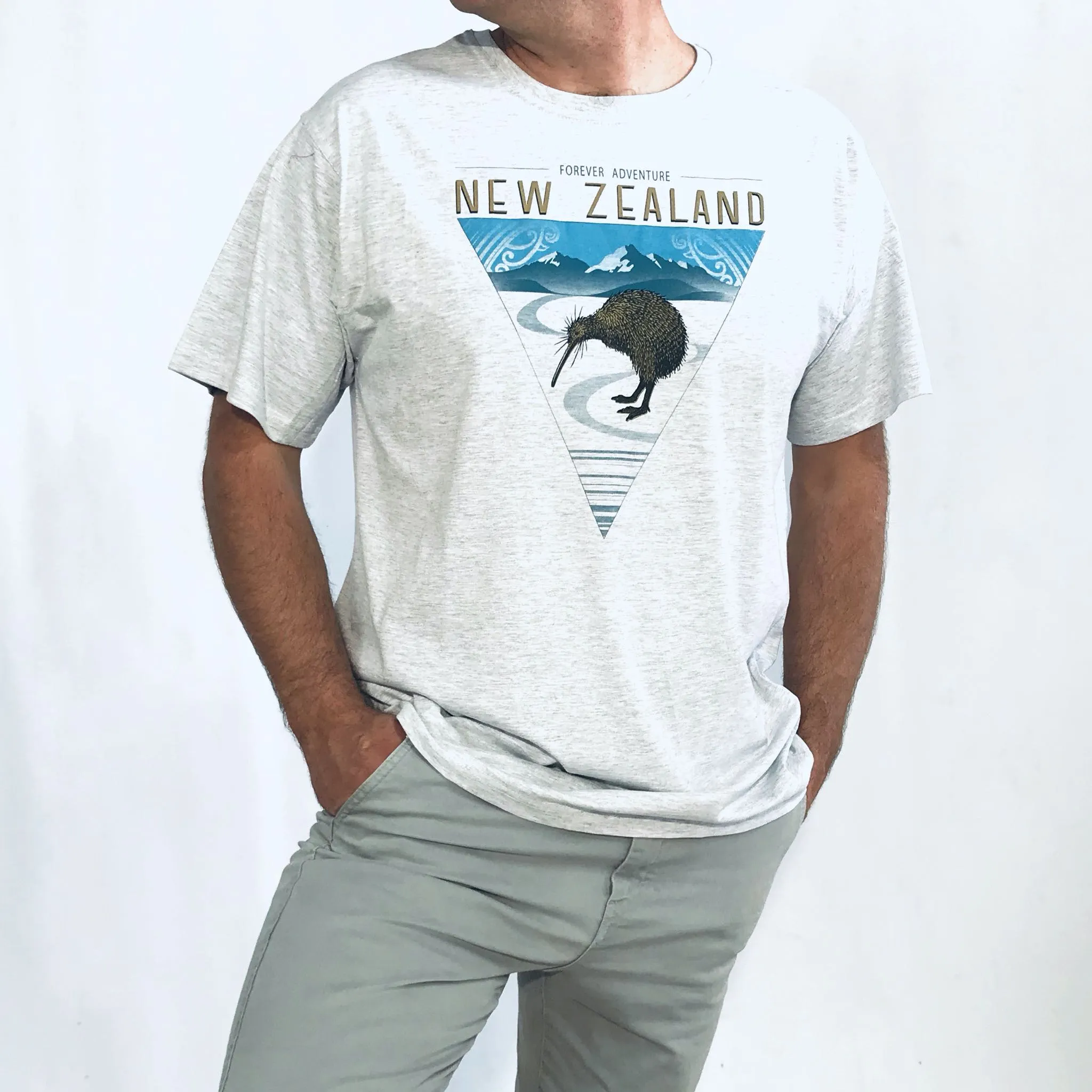 Mens New Zealand T Shirt - Kiwi and Mountains
