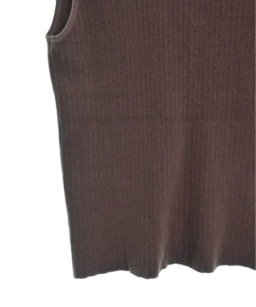 NINE Tank tops