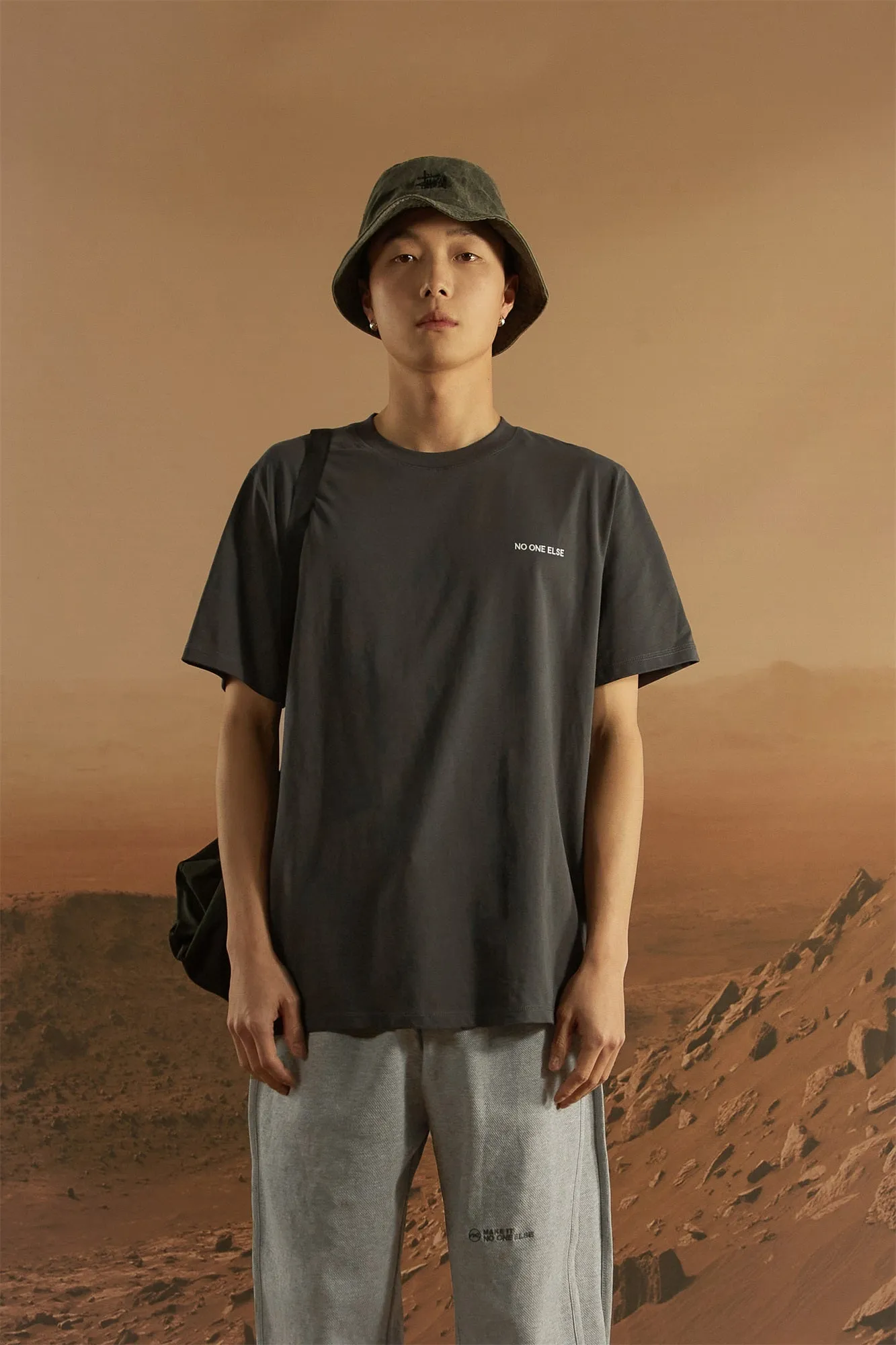 Noe Club Basic Printed Loose Fit T-Shirt