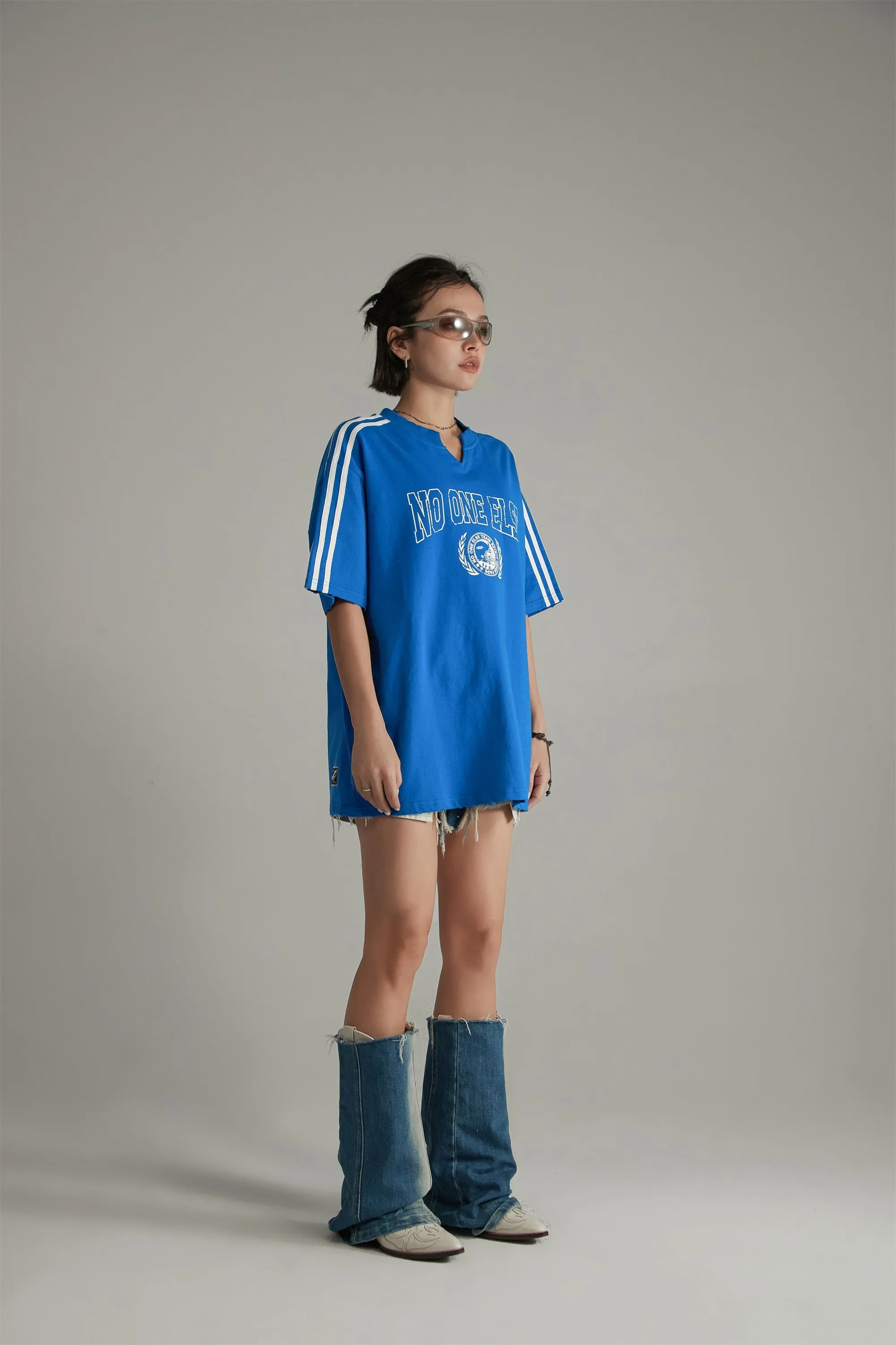 Noe Team Open Collar Loose Fit T-Shirt