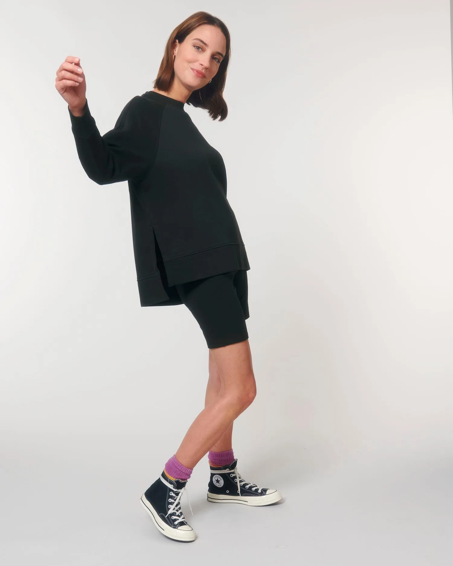 Organic Oversized Women's Crew Neck Sweatshirt - 300 g/m² | Stella Wilder STSW872