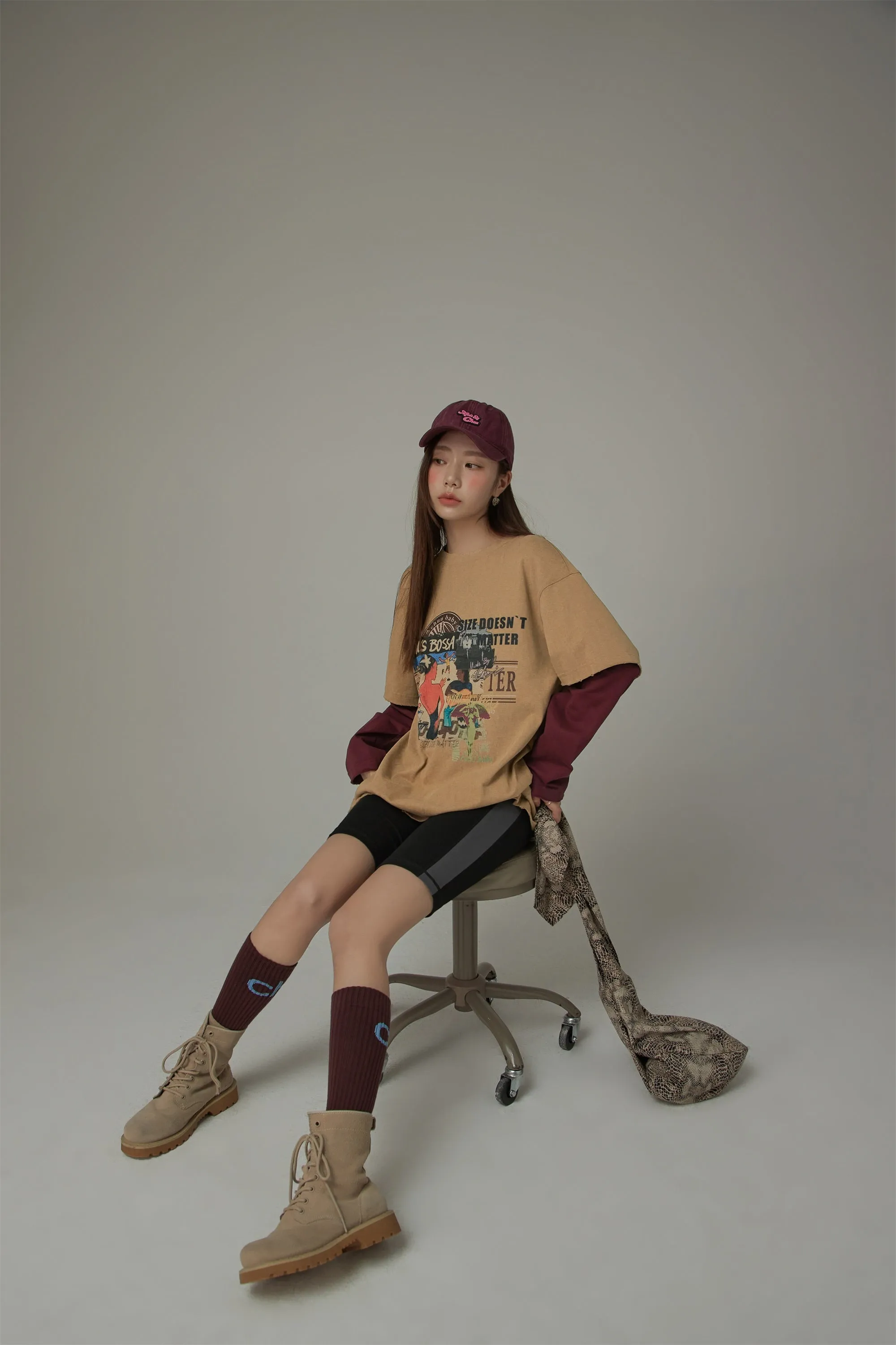 Size Doesnt Matter Beach Day Loose Fit T-Shirt