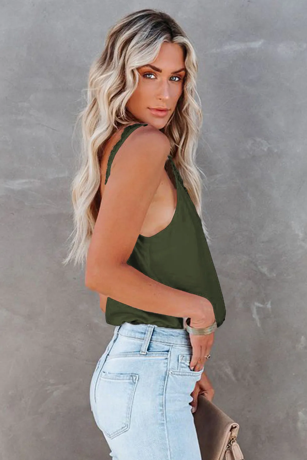 Solid Lace Splicing Sleeveless Top