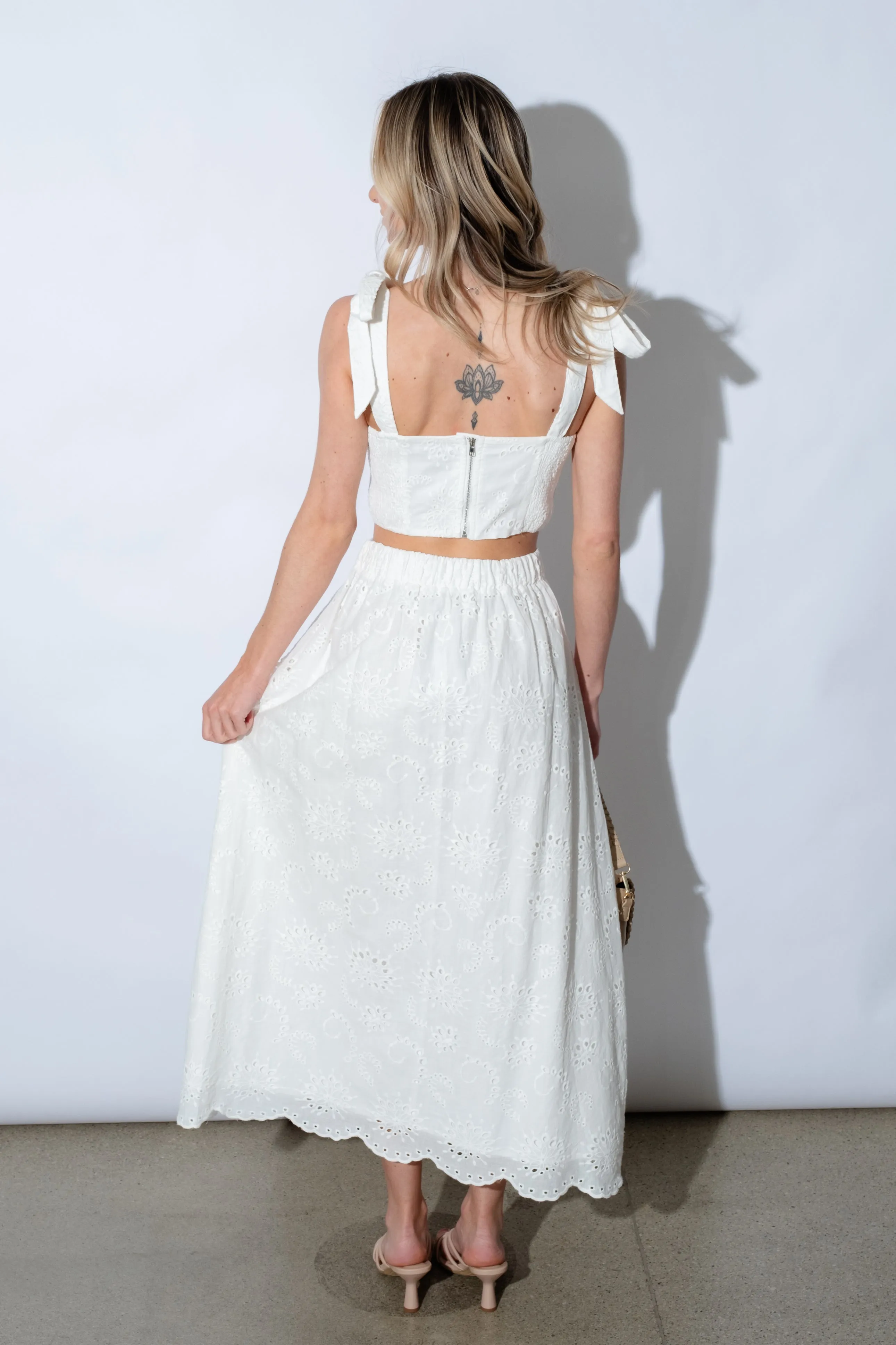 Tayla Eyelet Sweetheart Top