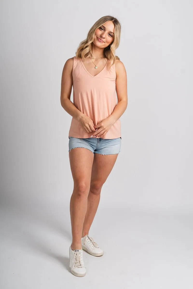 V-neck flowy tank top apricot